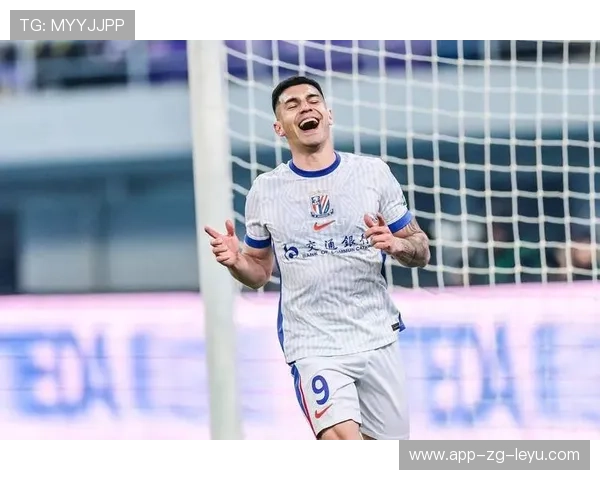 上海申花深陷亚冠低谷，战术保守遭球迷质疑，上海申花下场与谁踢