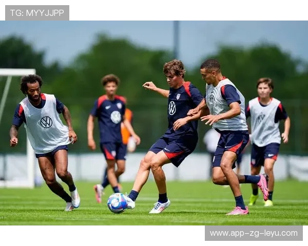 巴黎奥运赛场打破多项青少年纪录，巴黎奥运赛场打破多项青少年纪录的英文
