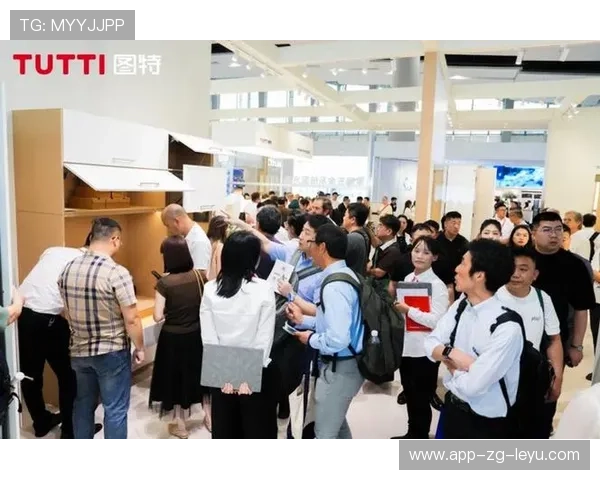 新闻中心独家报道公司参与国际展会盛况，展会媒体报道
